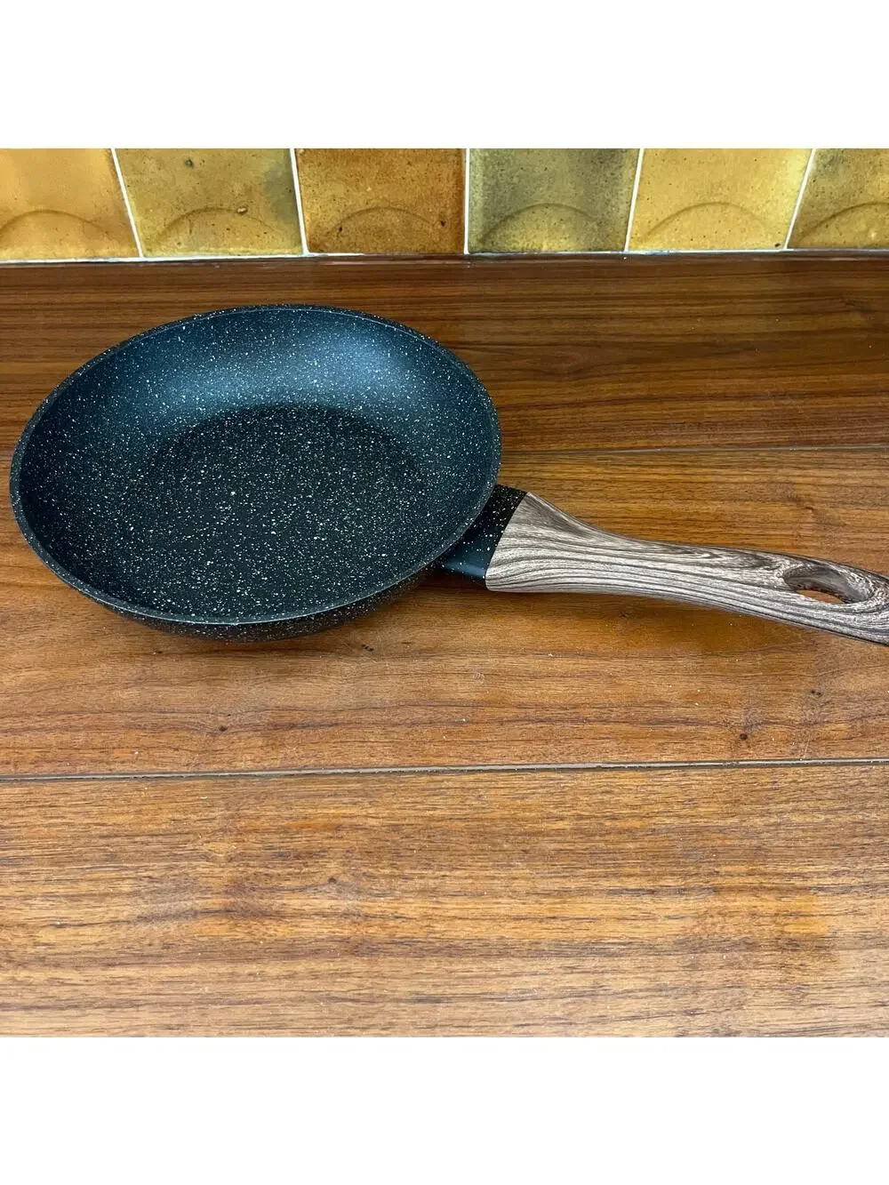 Black Speckled Aluminum Non-Stick 8